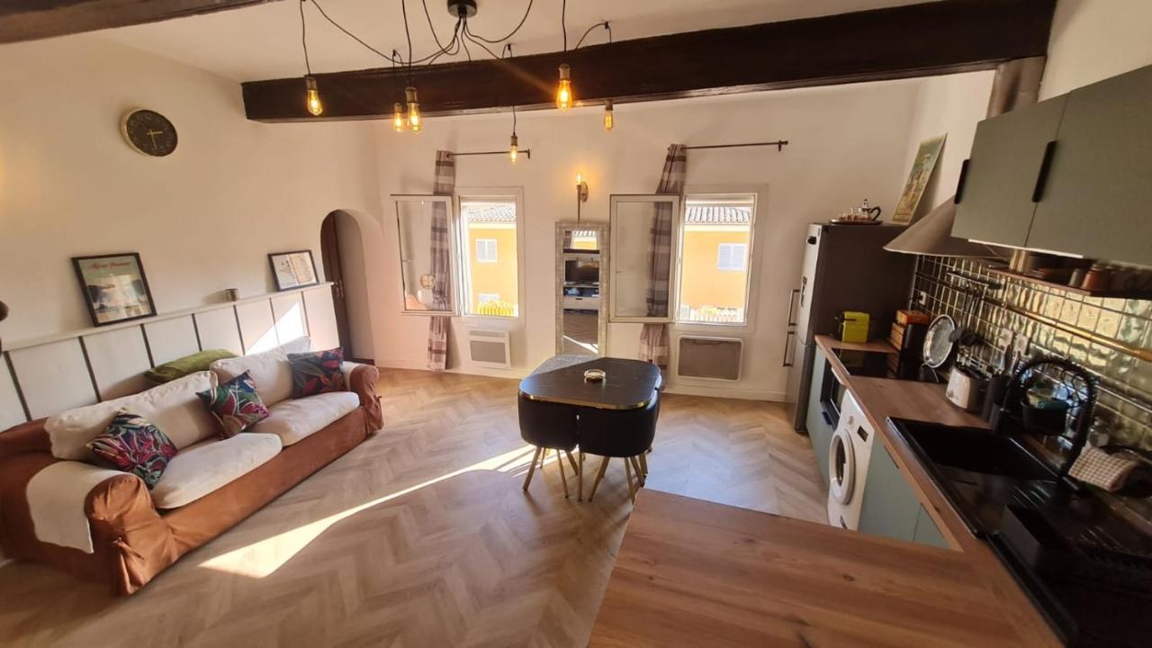 Sunny Apartment With Nice View In History City Center เอ็ก-ซอง-โพรวองซ์ ภายนอก รูปภาพ